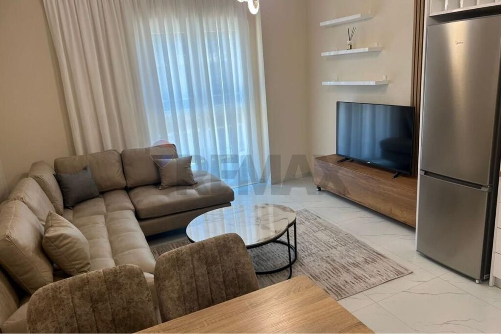 Apartament me Qira tek Porto Tirana Re Sauk
