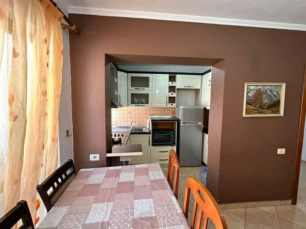 APARTAMENT 2+1 ME QIRA BRRYL