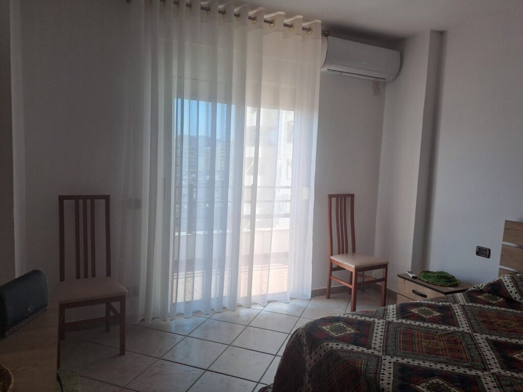 🏡 Apartament 2+1 me Qira tek Ujësjellësi Durres