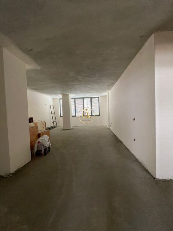 🏡 APARTAMENT 3+1 + 2 BANJO NË SHITJE – PRANE POLICISE DURRES