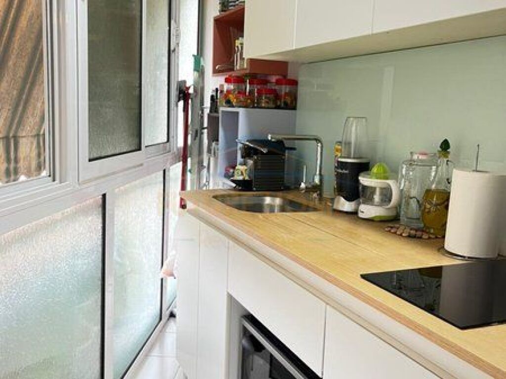 For sale, Apartment 2+1, former Bus Park, Tirana