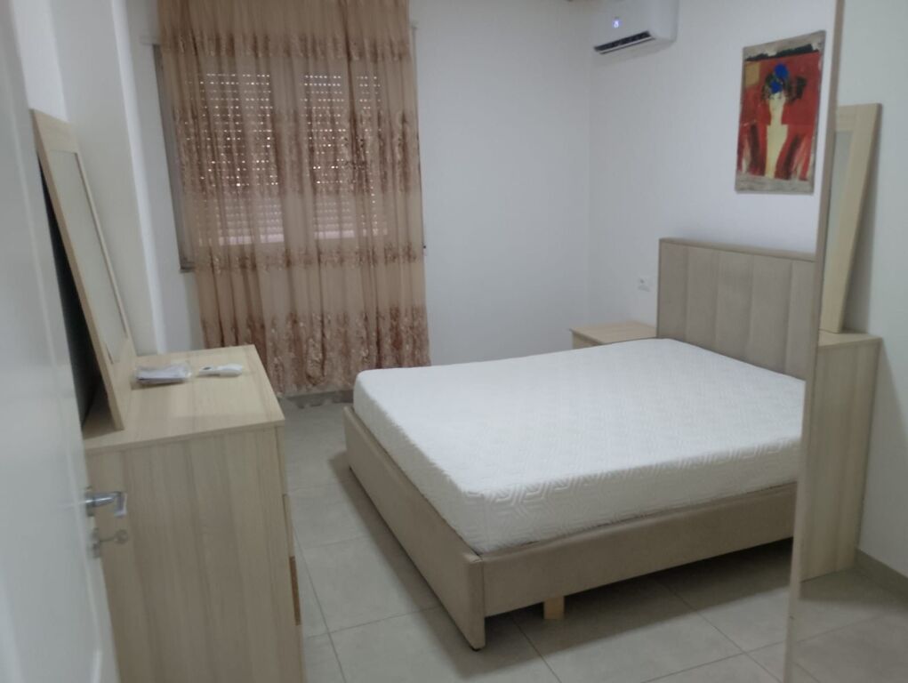 1+1, te vila L2, astir, 450 euro me parkim