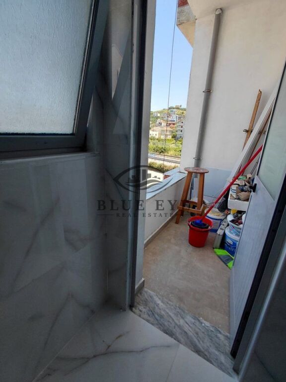 Apartament 2+1 për Shitje në Golem – Afër Karburantit