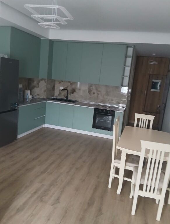 📌 JEPET ME QIRA APARTAMENT 2+1 – PORTA TIRANA E RE
