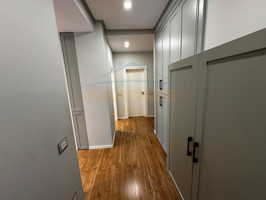 Affitto, Appartamento 2+1+Posto Auto, Lago Secco, Tirana