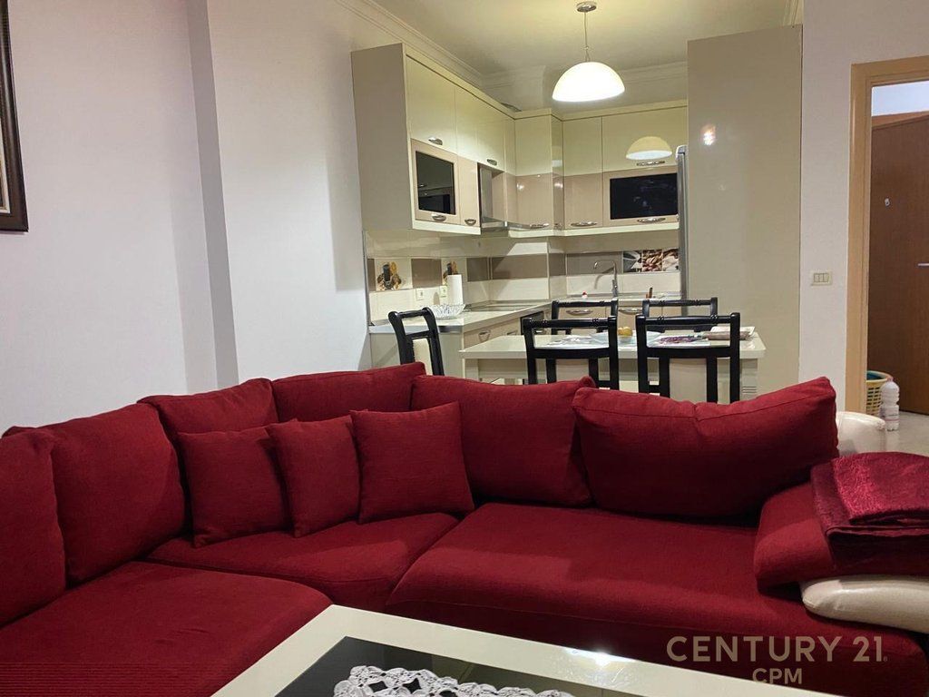 JEPET PER QIRA APARTAMENT 1+1 NE ASTIR!