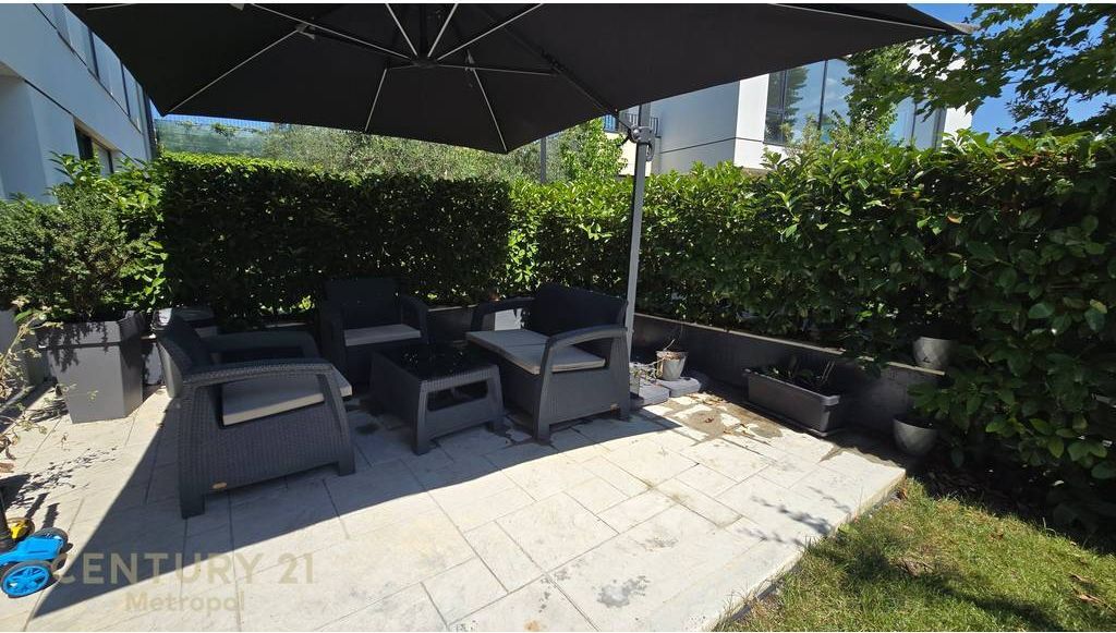 Appartamento 2+1+2+giardino+ 2 Garage in affitto, Forest Residence - Lago Secco!