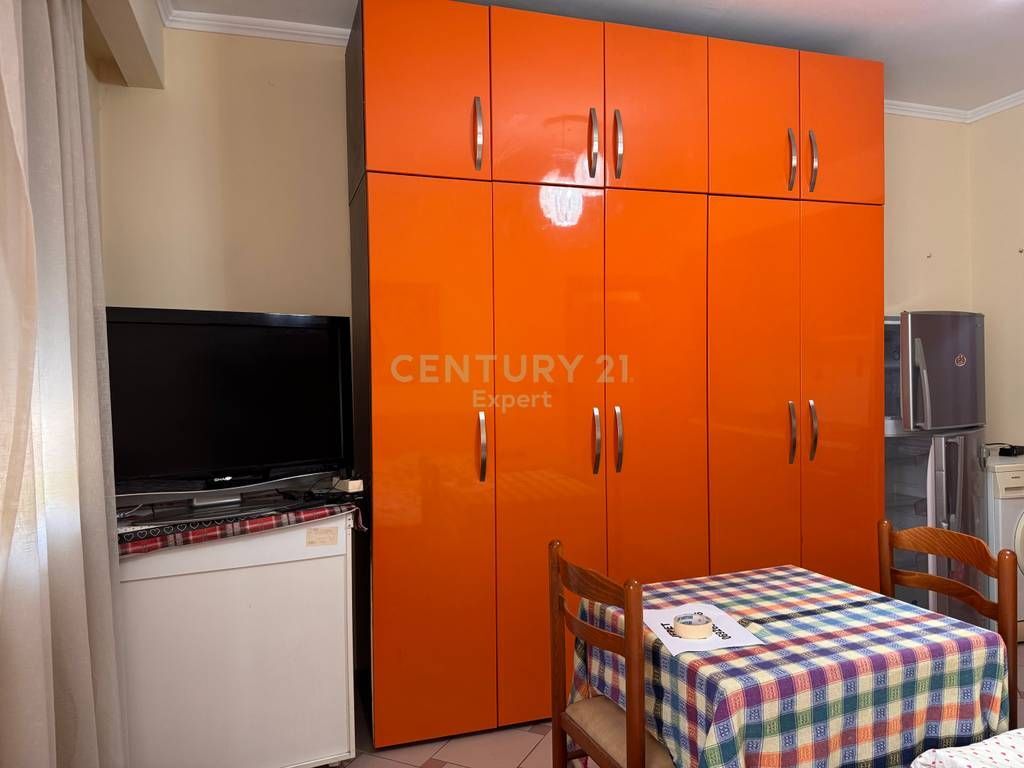 GARSONIERE PER QIRA NE RRUGEN E DURRESIT 500 € /Muaj