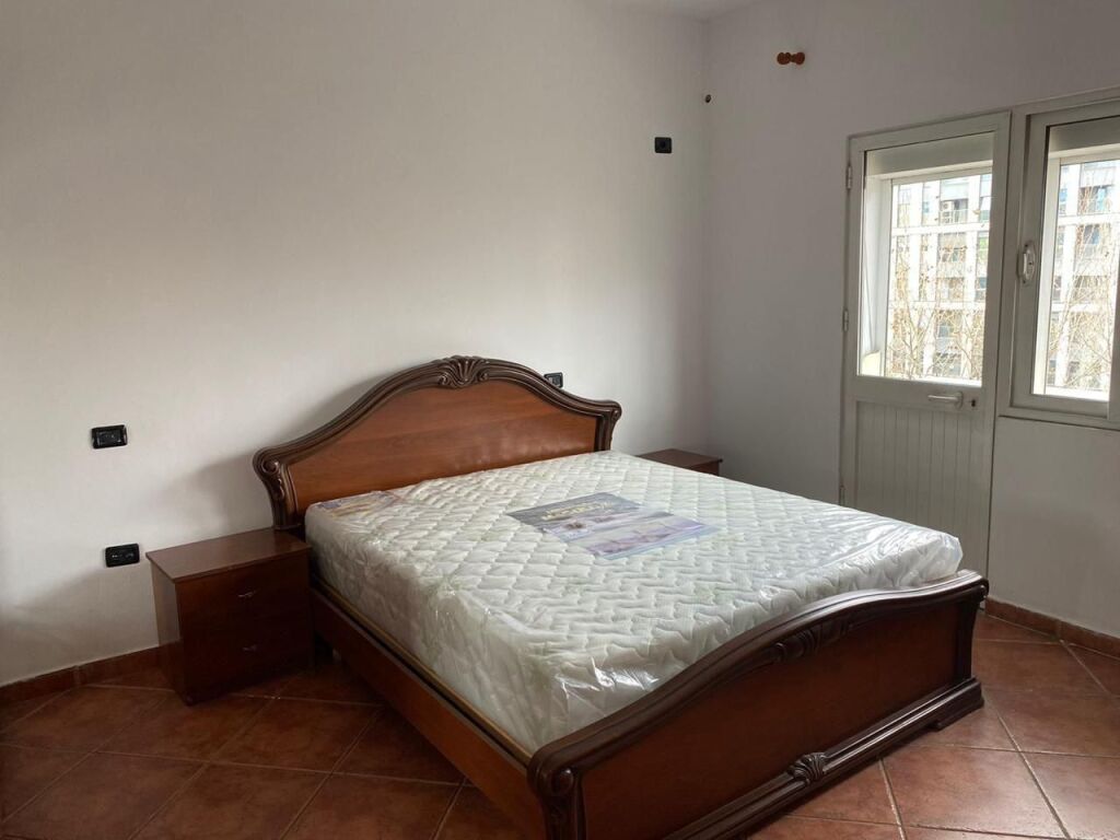 CASA IN AFFITTO 2+1 - VICINO ALLA STRADA DI ELBASAN