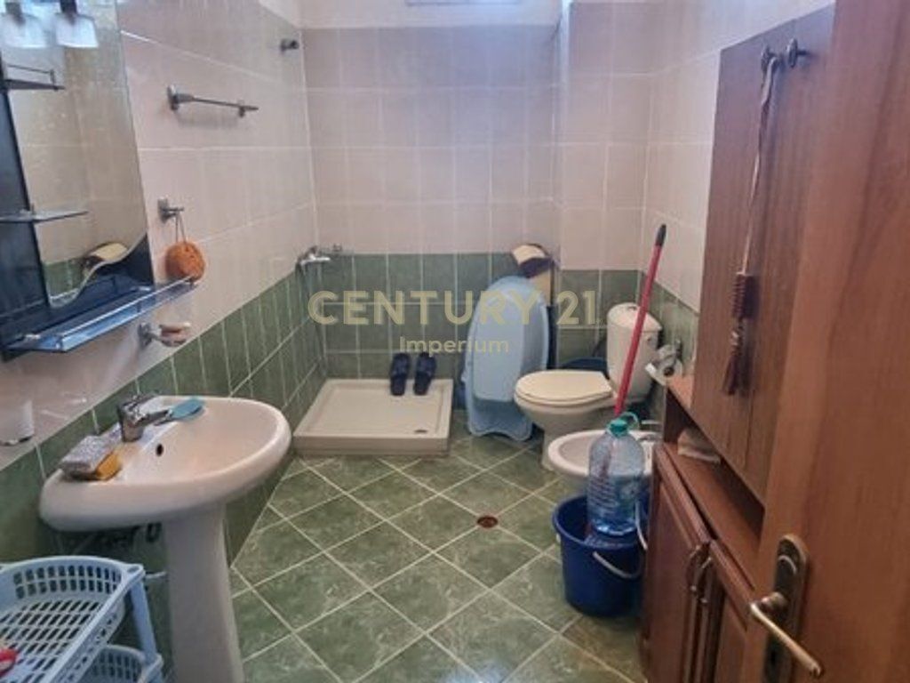 Apartment 1+1 For Rent in Yzberish, Tirana – 400€ | 76 m²