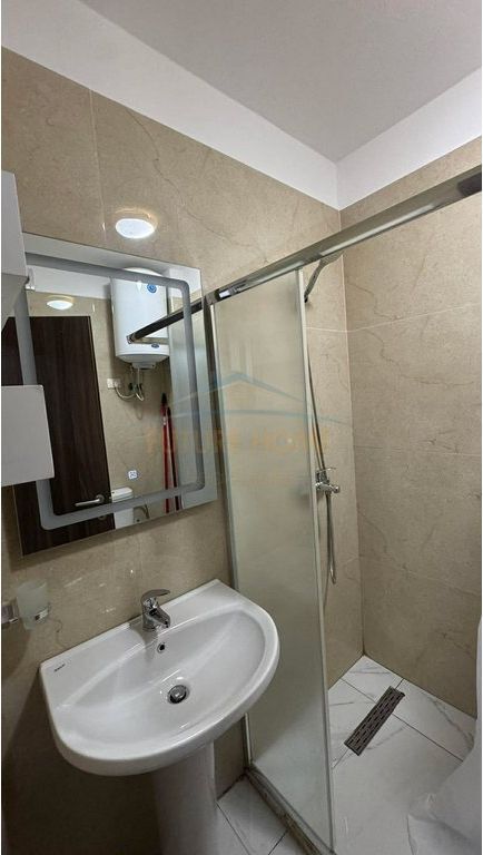 Qera, Apartament 1+1, Kopshti Botanik