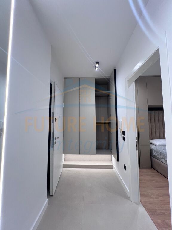 Rent, Apartment 1+1+Parking Space, Porcelan, Tirana.