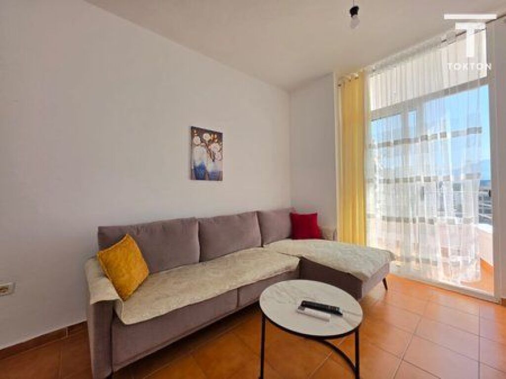 SHITET, APARTAMENT 1+1, KOMPLEKSI FRATARI, ASTIR, TIRANË