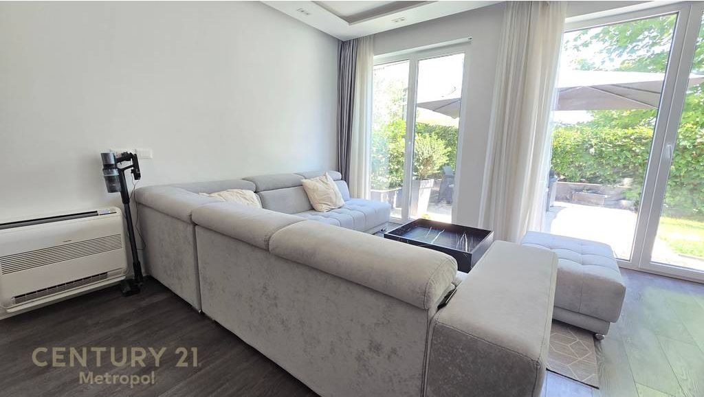 Appartamento 2+1+2+giardino+ 2 Garage in affitto, Forest Residence - Lago Secco!