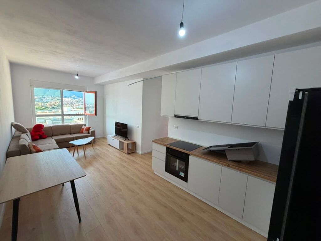 Apartament me qera 2+1 Kadiu