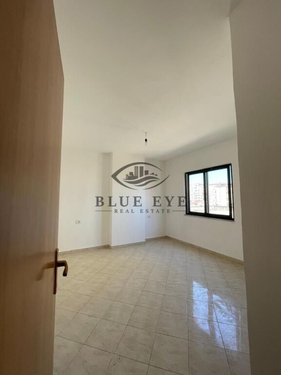 Apartament 2+1+2 për Shitje – Pranë Ish Fabrikës së Bukës, Durrës