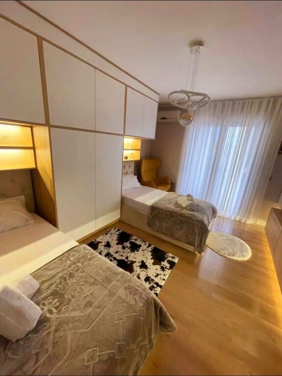 Jepet me qira apartament 2+1