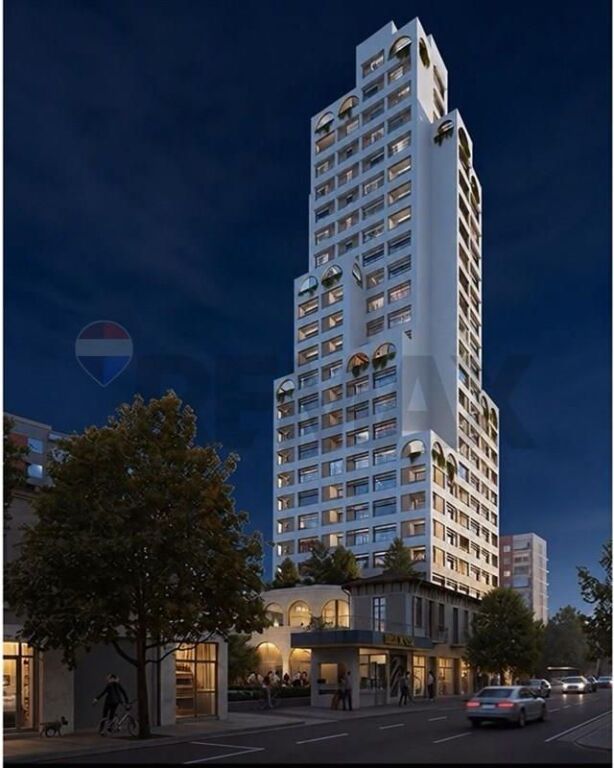 Shitet Apartament 1+1 pranë Pazarit të Ri