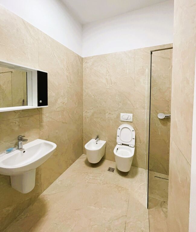 🌇Apartament 1+1+post parkimi me qira  tek📍 Kompleksi Delijorgji🔥