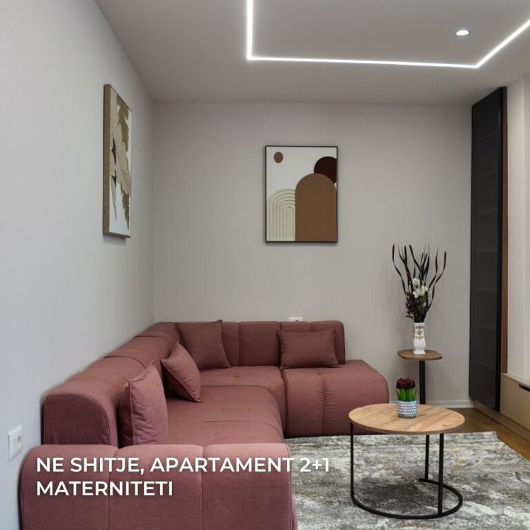 per shitje apartament 2+1 tek brryli afer maternitetit te ri