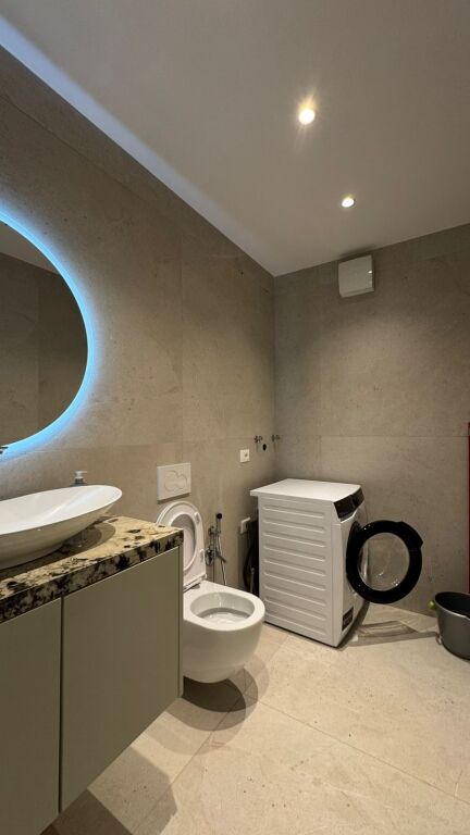 Jepet me Qira Apartament 2+1+2 – Liqeni i Thatë (Pranë Radisson)