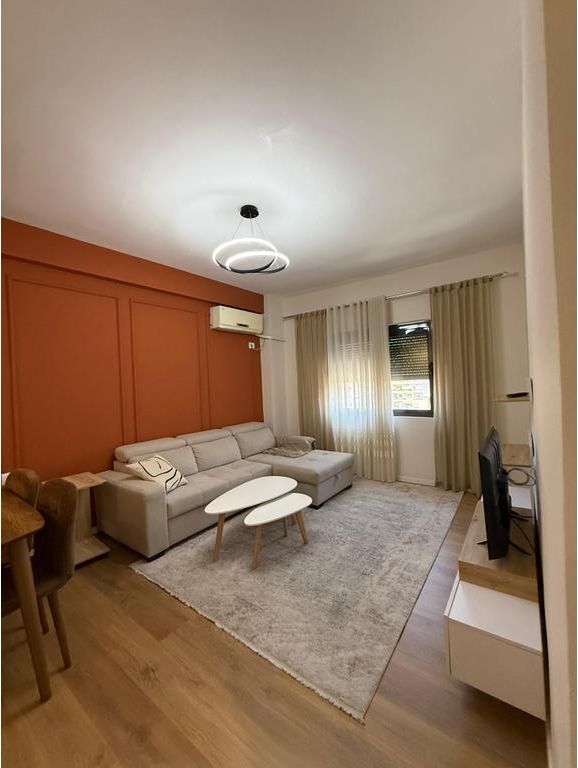 Qera, Apartament 1+1, Unaza e Re.