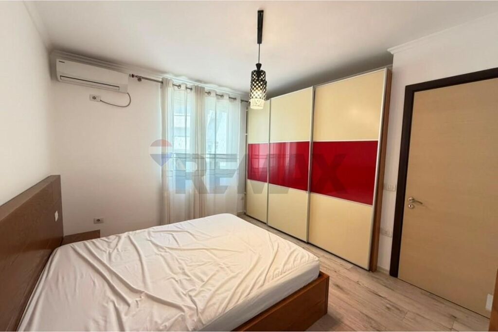 Jepet apartament 2+1 per qira tek Ndere Mjeda!

