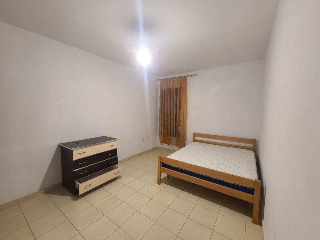 Apartament me qera 1+1- 📍Yzberisht, perballe Grand Gallery 380 mije leke