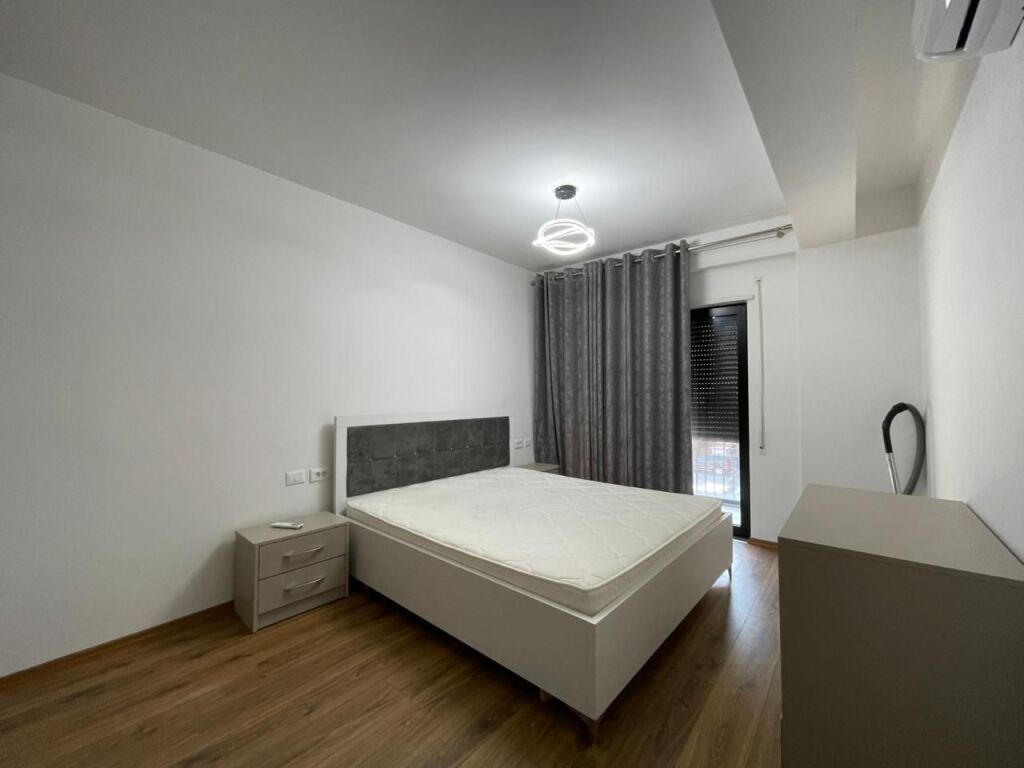 Apartment 2+1+Parking for rent at Kodra e Diellit 2.