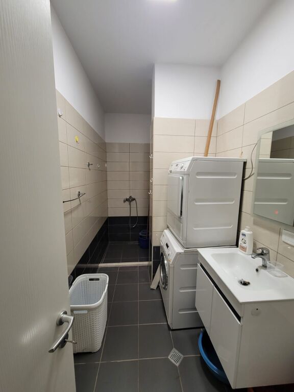 🏢In the 5 Maj area, Abdyl Pajo Street, a 2+1+2 furnished apartment is for rent 600Euro    