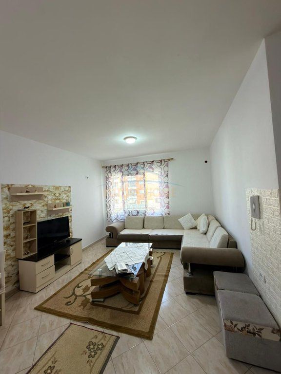 Qera, Apartament 1+1, Unaza e Re, Tiranë.