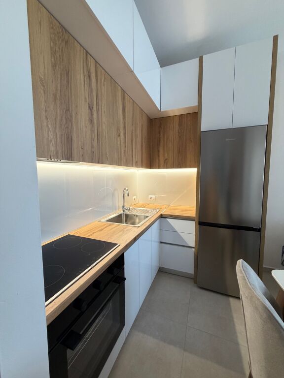 🏡 Jepet me Qira Apartament 1+1 tek Golden Park!