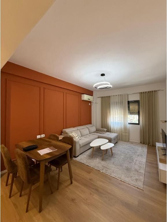 Qera, Apartament 1+1, Unaza e Re.