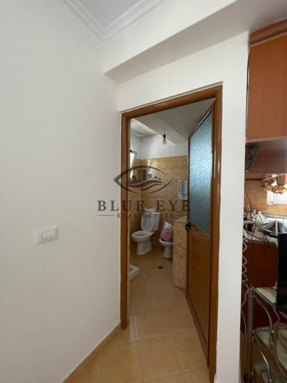 Villa su due piani in vendita a Durrës, ex fabbrica di mattoni