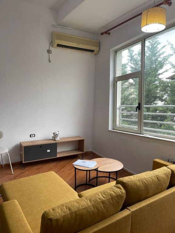 1+1,zoo garden,450 thousand leke
