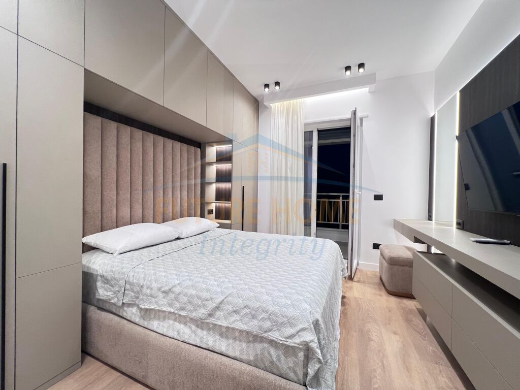 Qera, Apartament 1+1+Post Parkimi, Porcelan, Tiranë. 800 €