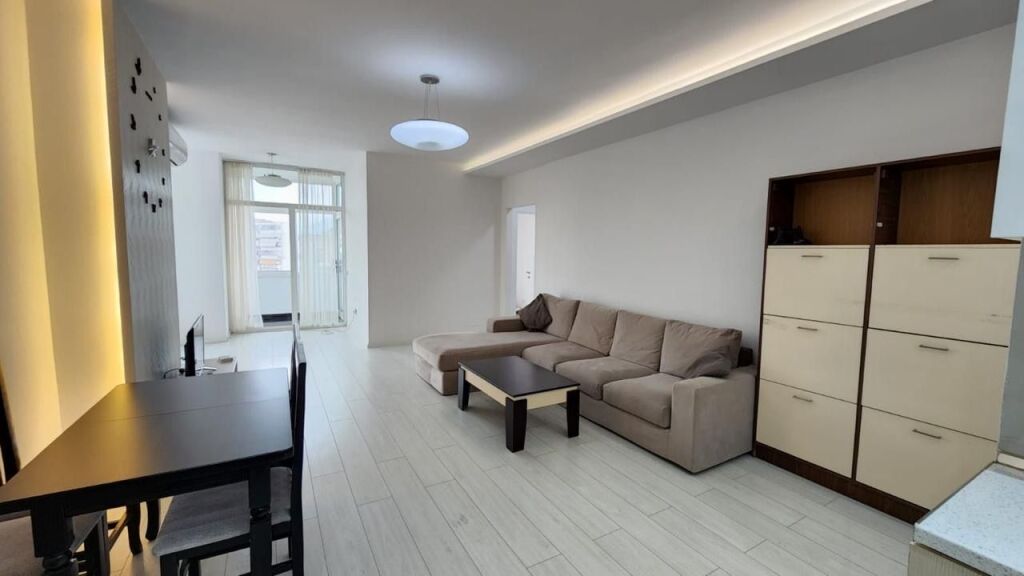 Apartament 2+1, Shkolla e Baletit! – pohled 4