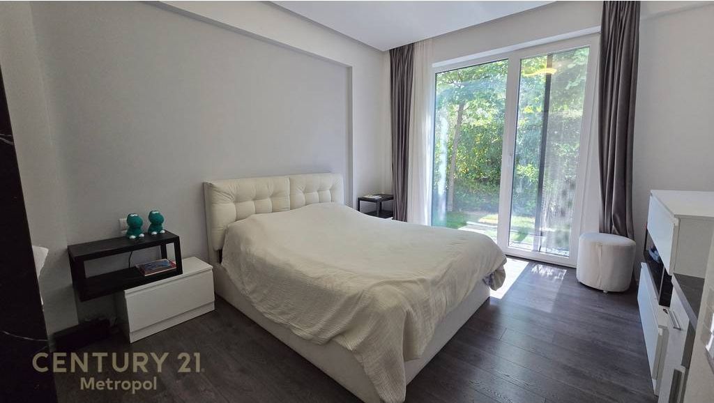 Appartamento 2+1+2+giardino+ 2 Garage in affitto, Forest Residence - Lago Secco!