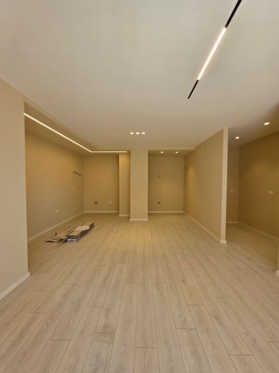 In Vendita: ✨️ Appartamento 3+1+2🚾 con 1 Balcone 📍(Zogu i Zi – Trius Residence) Superficie: 125,2 m² 🔥 7° Piano, Prezzo: €313K ✅️ Vista Panoramica Eccezionale