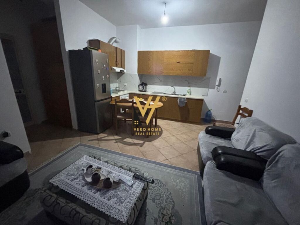 SHITET APARTAMENT 1+1 TE PALLATET CABEJ 14.000.000 LEKE