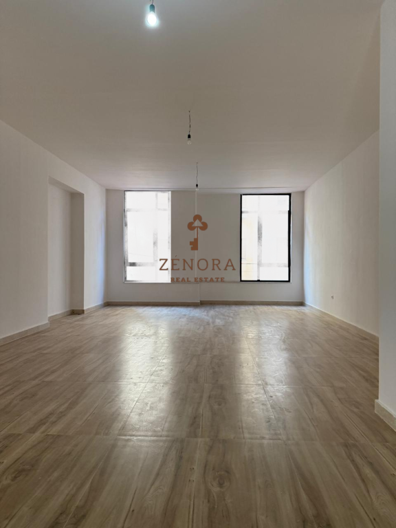 Business premises for rent in the center of Tirana – Mine Peza Street (D41113TR)