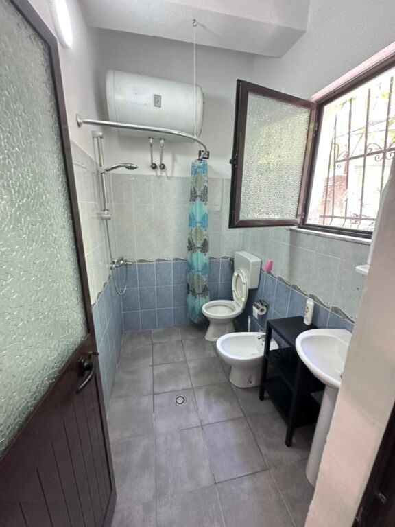 JEPET ME QERA APARTAMENT 1+1 NE ZONEN E HEKRUDHA, PLAZH, DURRES