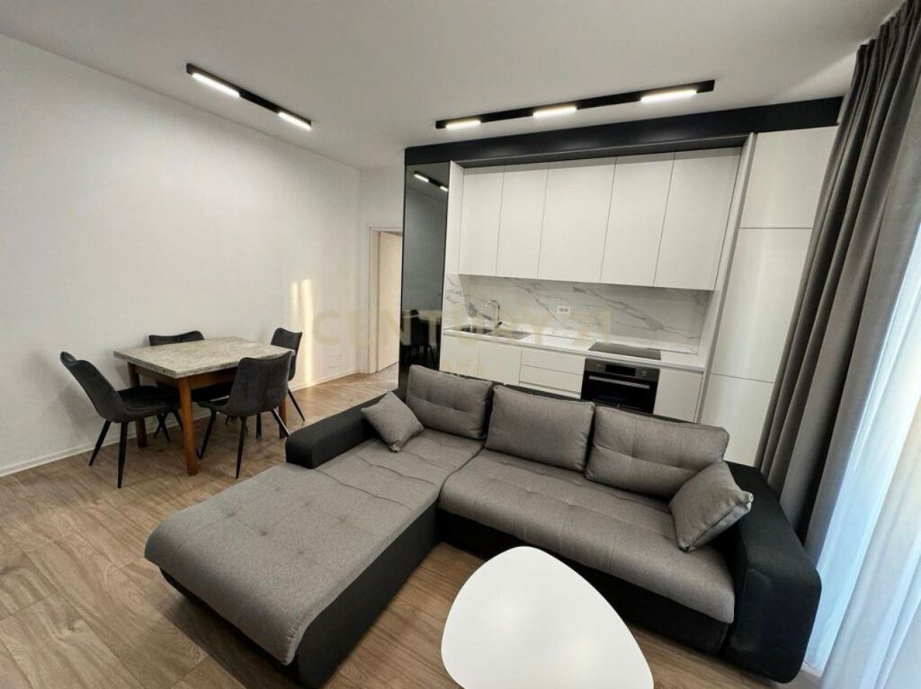 APARTMENT 2+1+PARKING SPACE AT TIRANA GARDEN BUILDING!