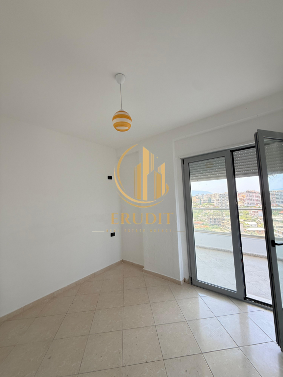 Apartment 1+1 for Sale, Vlora, Central area, near the turn for Kanina