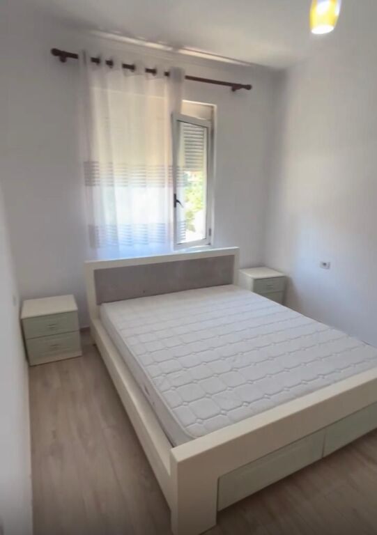 JEPET APARTAMENT ME QERA 3+1, 21 DHJETORI