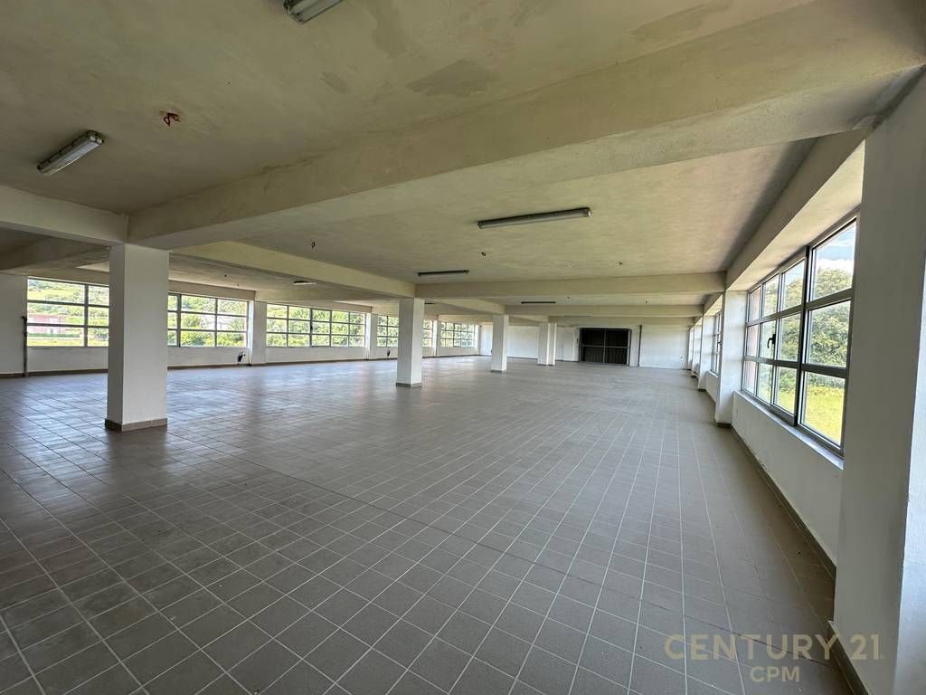 Capannone Industriale in Affitto – Prush, Tirana 2.150 € /Mese