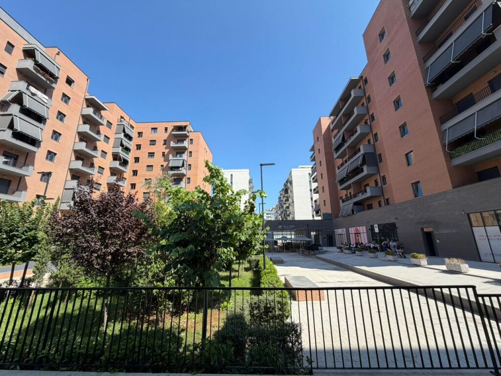 Ambient biznesi per shitje tek Residenca Botanic 4 ne Kamez.
