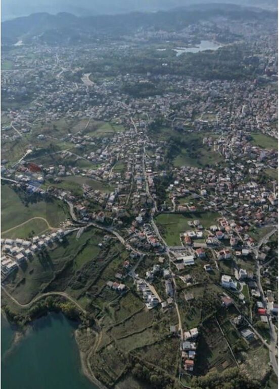 TERRENO IN VENDITA VICINO AL LAGO DI FARKË!