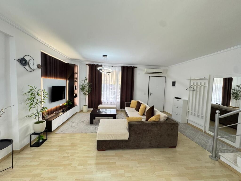 🏡 Duplex Elite in Affitto 2+1+2 – Kodra e Diellit 1
