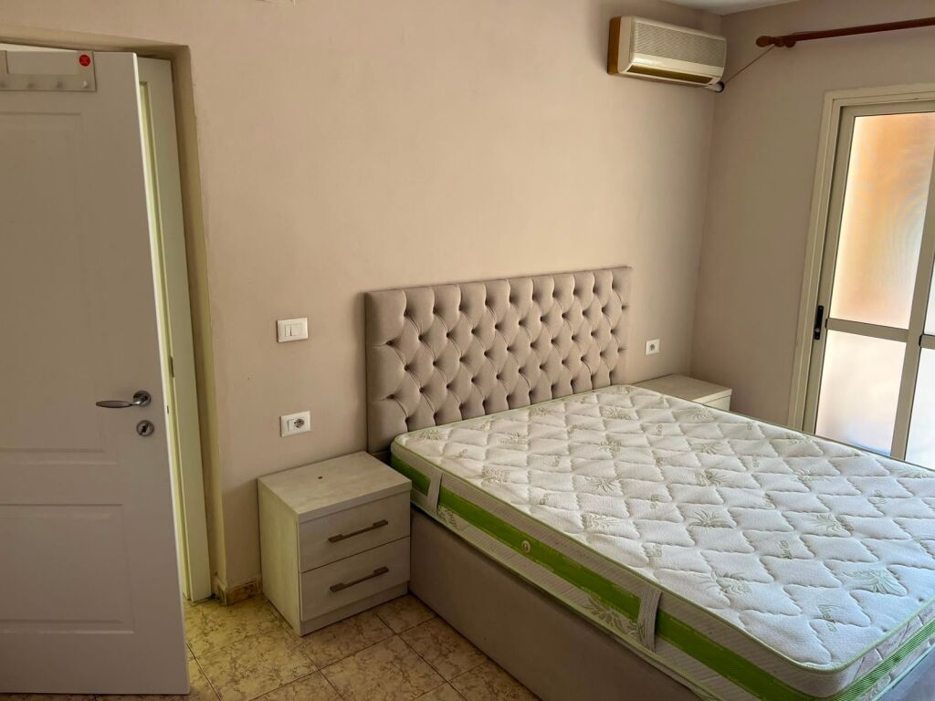 Super apartament me qira 1+1. Ministria e Jashtme. 50.000 Leke